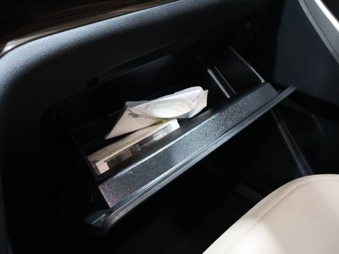 Used 2022 Ford Explorer Limited w/ Class IV Trailer Tow Package image 40