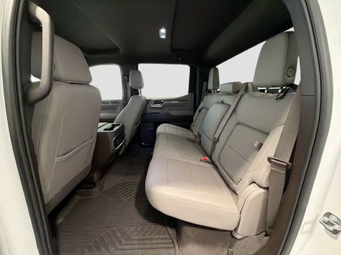 Used 2024 Chevrolet Silverado 1500 LTZ AWD/4WD image 23