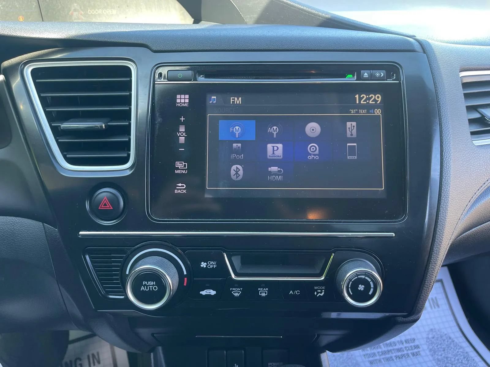 Used 2015 Honda Civic SE image 19