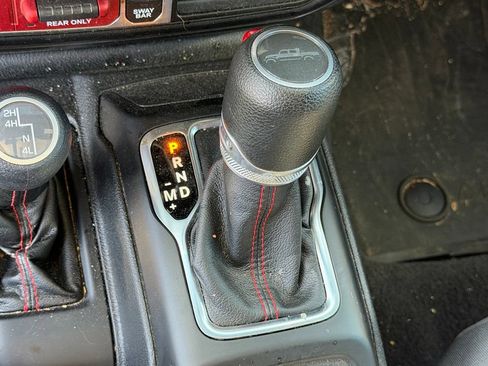 Used 2022 Jeep Gladiator Rubicon w/ LED Lighting Group AWD/4WD image 21