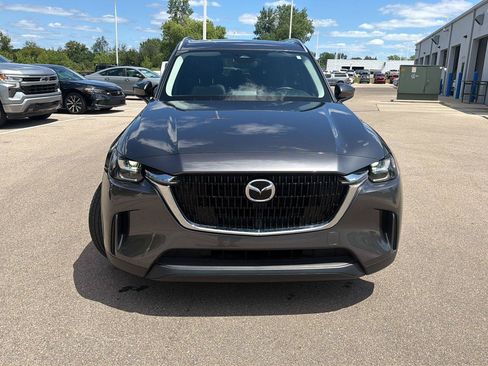 Used 2024 MAZDA CX-90 Plug-In Hybrid w/ Preferred AWD/4WD image 11