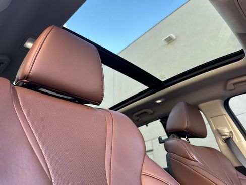 Used 2023 Acura MDX FWD w/ Technology Package image 18