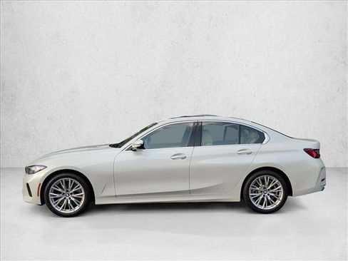 Used 2024 BMW 330i Sedan w/ Premium Package RWD image 8