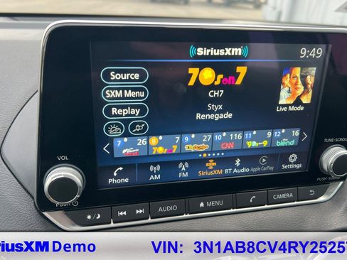 Used 2024 Nissan Sentra SV image 29