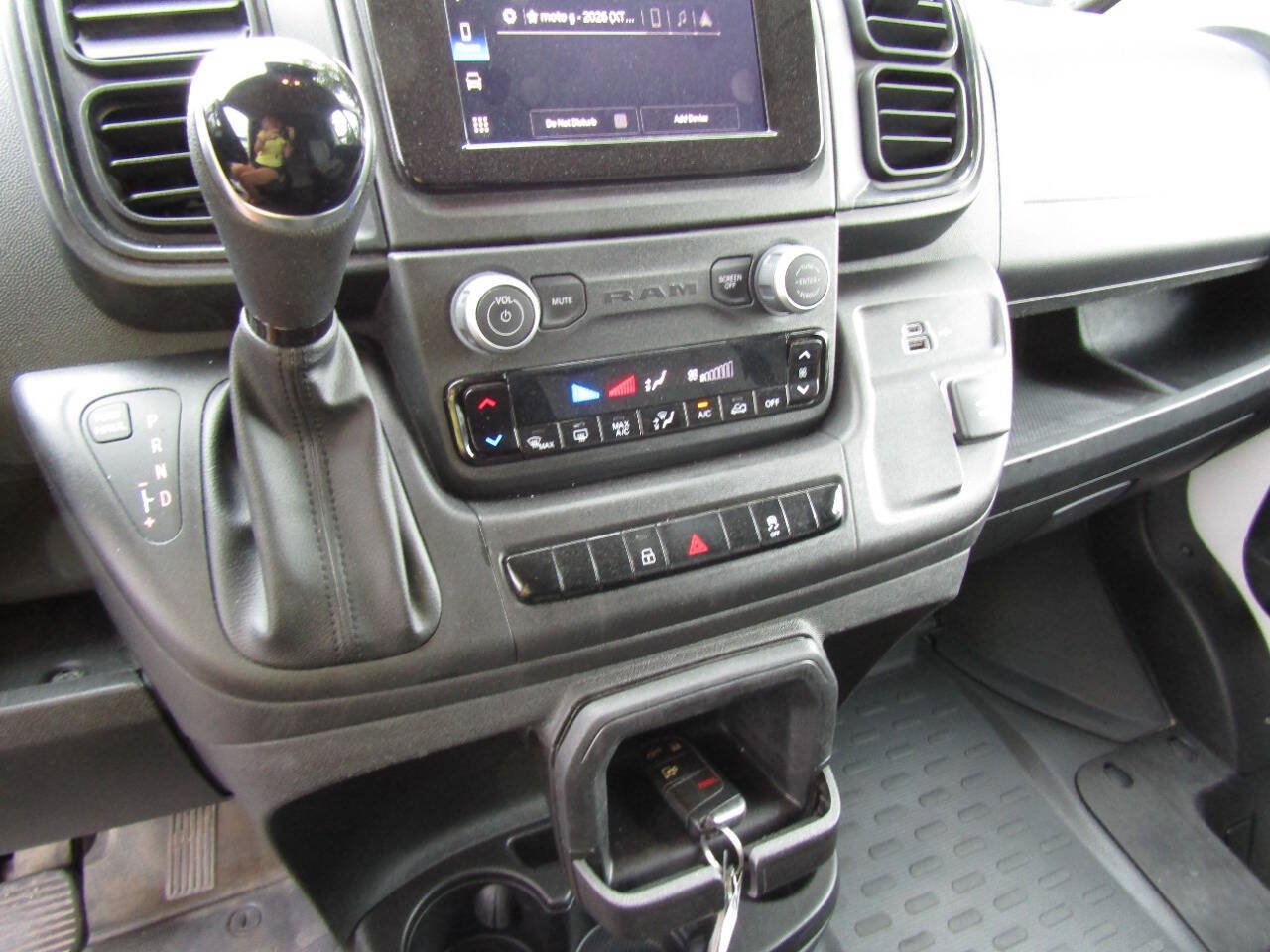 Used 2025 RAM ProMaster 3500 w/ Convenience Group FWD image 13