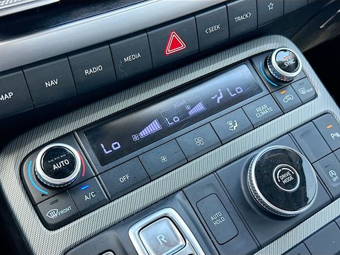 Used 2023 Hyundai Palisade XRT FWD image 16