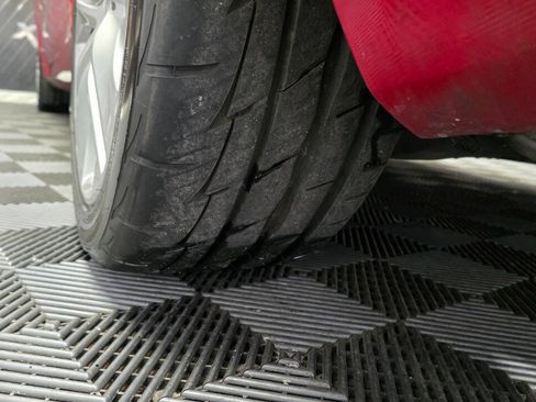 Used 2011 Mercedes-Benz E 350 Cabriolet image 33