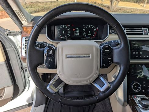 Used 2022 Land Rover Range Rover Westminster Edition image 23