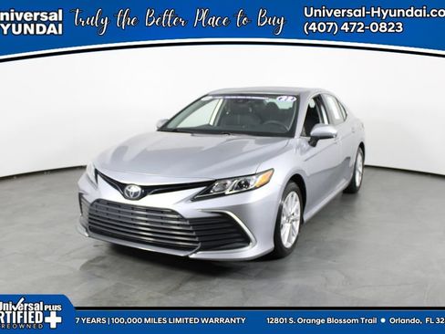 Used 2022 Toyota Camry LE FWD image 1