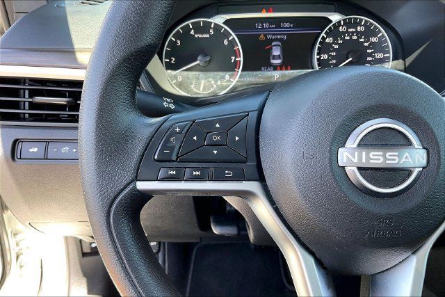Certified 2024 Nissan Altima 2.5 SV FWD image 18