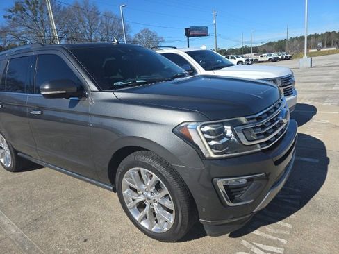 Used 2018 Ford Expedition Limited w/ Equipment Group 302A image 13