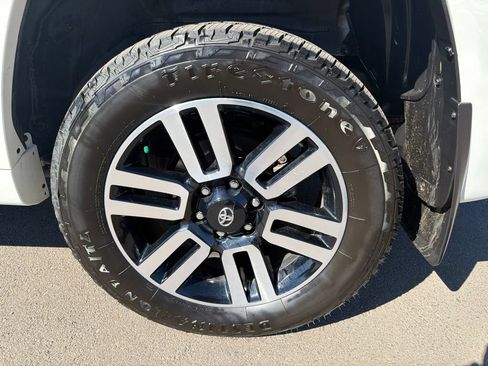 Used 2023 Toyota 4Runner Limited AWD/4WD image 34