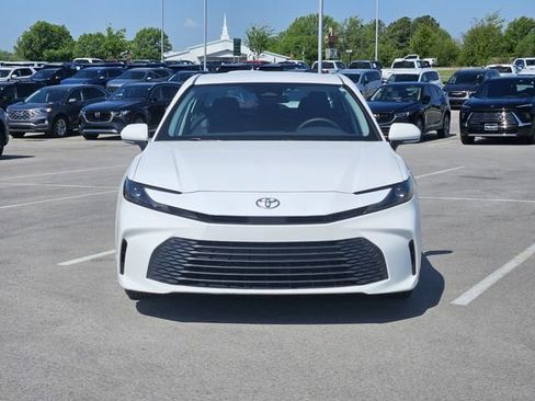 Used 2025 Toyota Camry LE FWD image 2