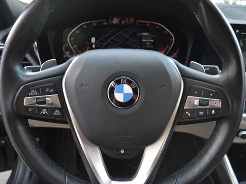 Used 2019 BMW 330i Sedan w/ Premium Package image 14
