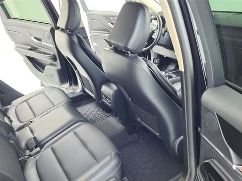 Used 2023 Lincoln Corsair AWD w/ Equipment Group 101A image 30