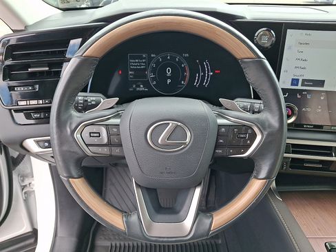 Certified 2023 Lexus RX 350 Premium w/ Accessory Package AWD/4WD image 20