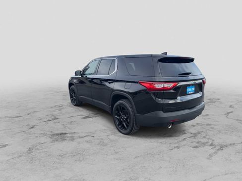 Used 2021 Chevrolet Traverse LS w/ LPO, Blackout Package image 6