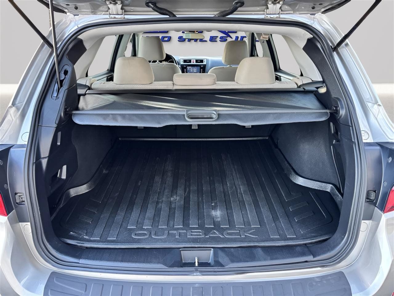 Used 2016 Subaru Outback 2.5i Premium AWD/4WD image 27