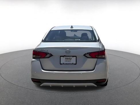 Used 2025 Nissan Versa SV FWD image 12