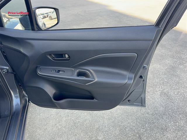 Used 2020 Nissan Versa S FWD image 12