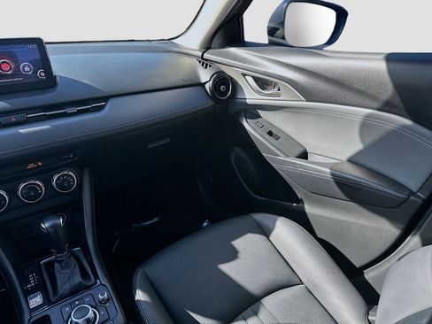 Used 2019 MAZDA CX-3 Touring image 19