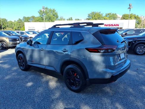New 2026 Nissan Rogue SV image 5