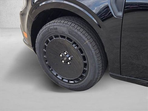 New 2025 Ford Maverick Lobo AWD/4WD image 10