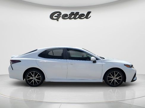 Certified 2023 Toyota Camry SE w/ Convenience Package FWD image 4