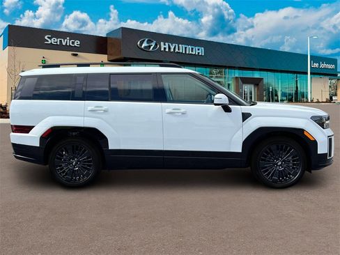 New 2025 Hyundai Santa Fe Calligraphy image 9