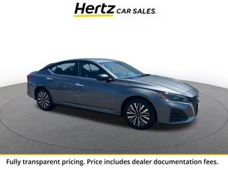 Used 2025 Nissan Altima 2.5 SV FWD video 1