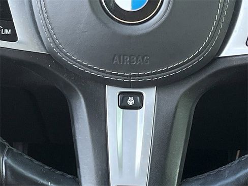 Used 2021 BMW X5 sDrive40i w/ M Sport Package image 16