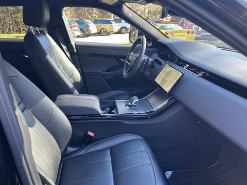 Used 2024 Land Rover Range Rover Evoque Dynamic SE image 11