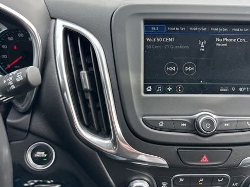 Used 2019 Chevrolet Equinox LT image 37