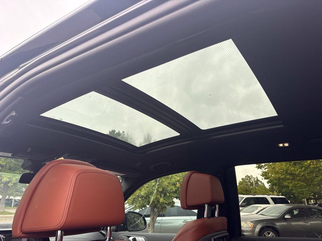 Used 2021 BMW X7 M50i AWD/4WD image 20