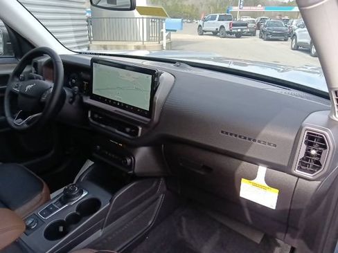 New 2025 Ford Bronco Sport Outer Banks w/ Outer Banks Tech Package+ image 34