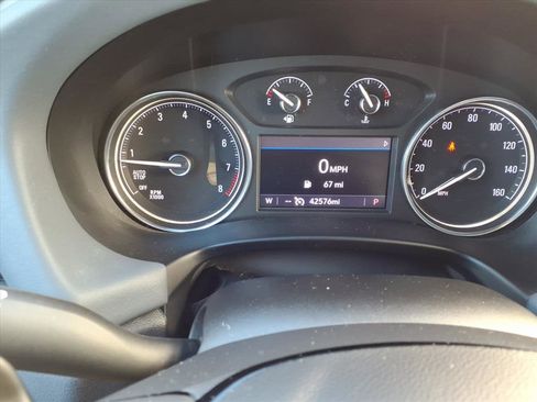 Used 2023 Buick Enclave Essence w/ Experience Buick Package image 5