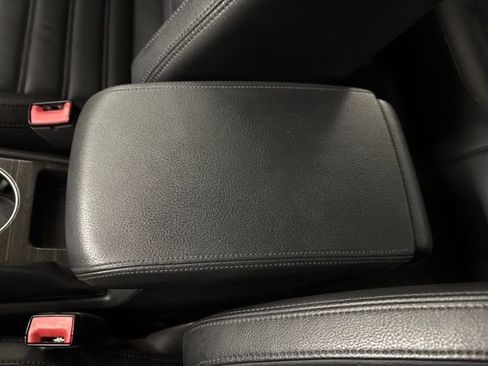 Used 2016 Volkswagen Passat 1.8T SEL Premium image 49