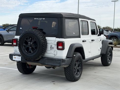 Used 2021 Jeep Wrangler Unlimited Sport image 4