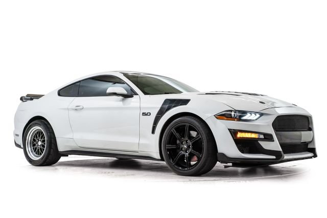 Used 2019 Ford Mustang GT Premium w/ Equipment Group 401A RWD image 6