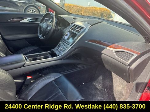 Used 2019 Lincoln MKZ Reserve image 4