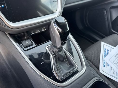 Used 2024 Subaru Outback Premium image 16