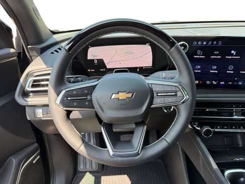 New 2026 Chevrolet Traverse High Country AWD/4WD image 12
