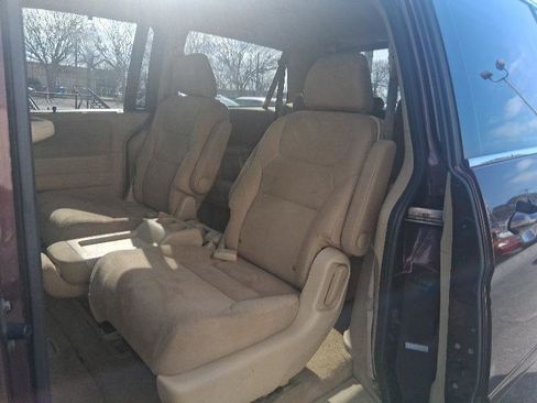 Used 2010 Honda Odyssey EX image 16