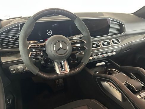 Certified 2026 Mercedes-Benz GLS 63 AMG 4MATIC image 25