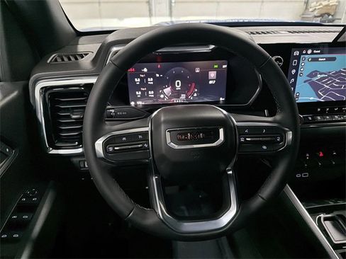 New 2026 GMC Canyon Elevation w/ Convenience Package image 18