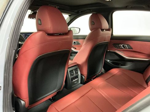 New 2026 BMW 330i Sedan w/ M Sport Package RWD image 25