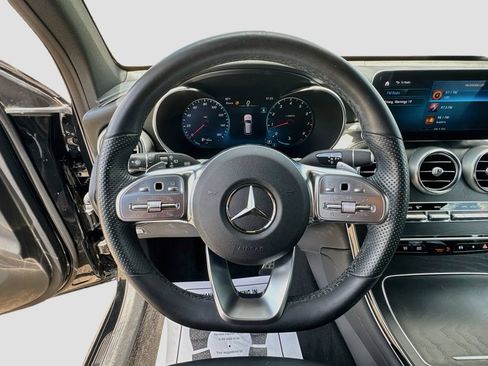 Used 2022 Mercedes-Benz GLC 300 image 12