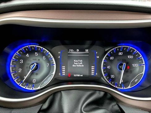 Used 2023 Chrysler Voyager LX FWD image 18
