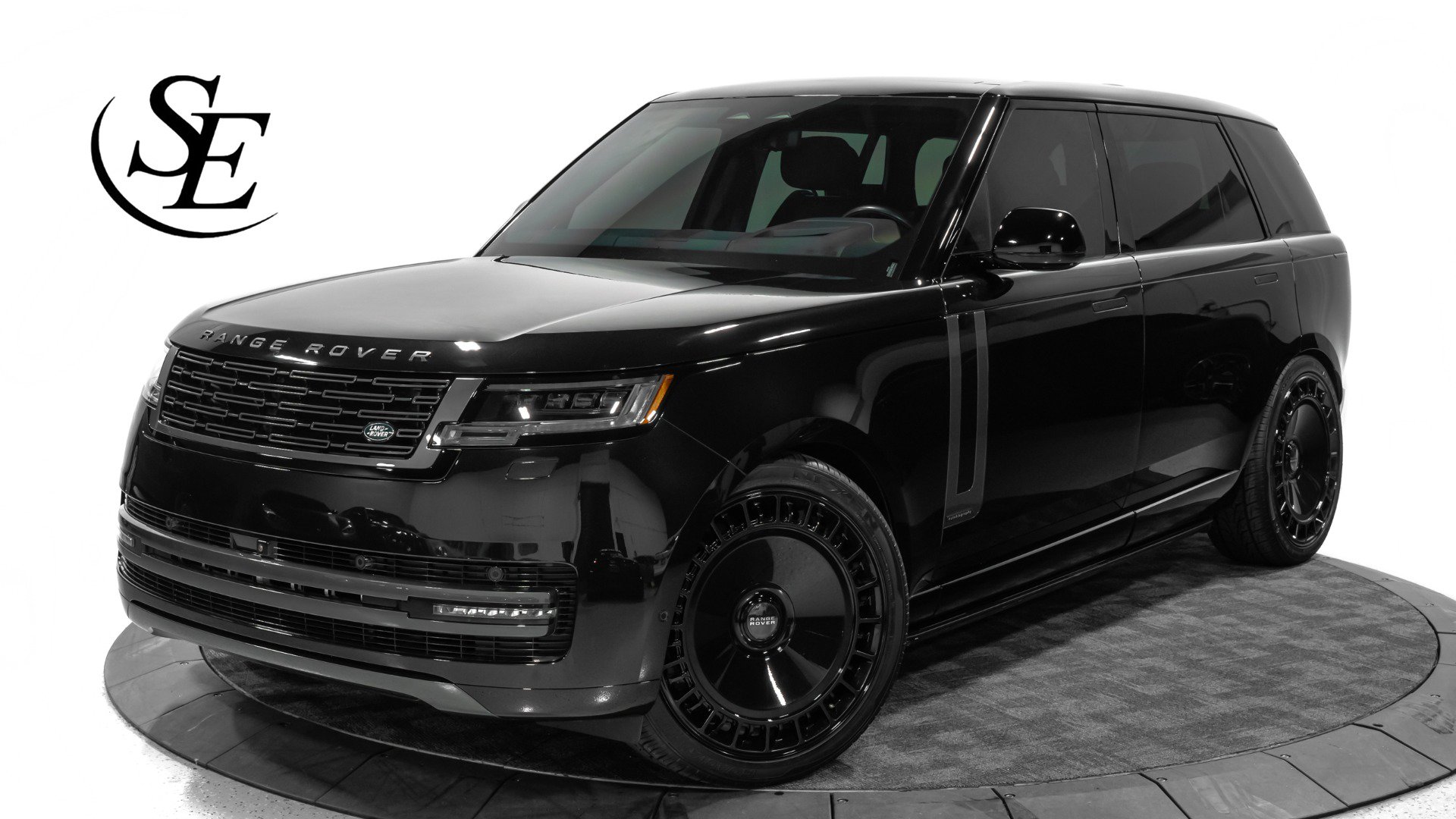 Used 2025 Land Rover Range Rover Long Wheelbase Autobiography AWD/4WD image 1