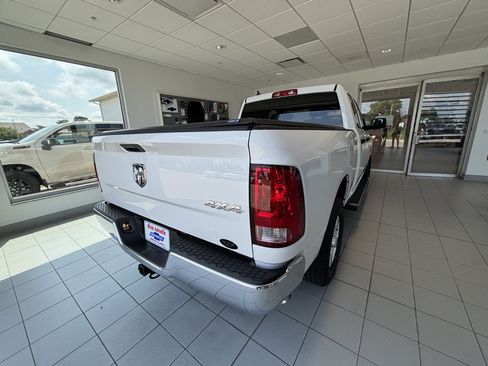 Used 2024 RAM 1500 Tradesman w/ Chrome Plus Package AWD/4WD image 7